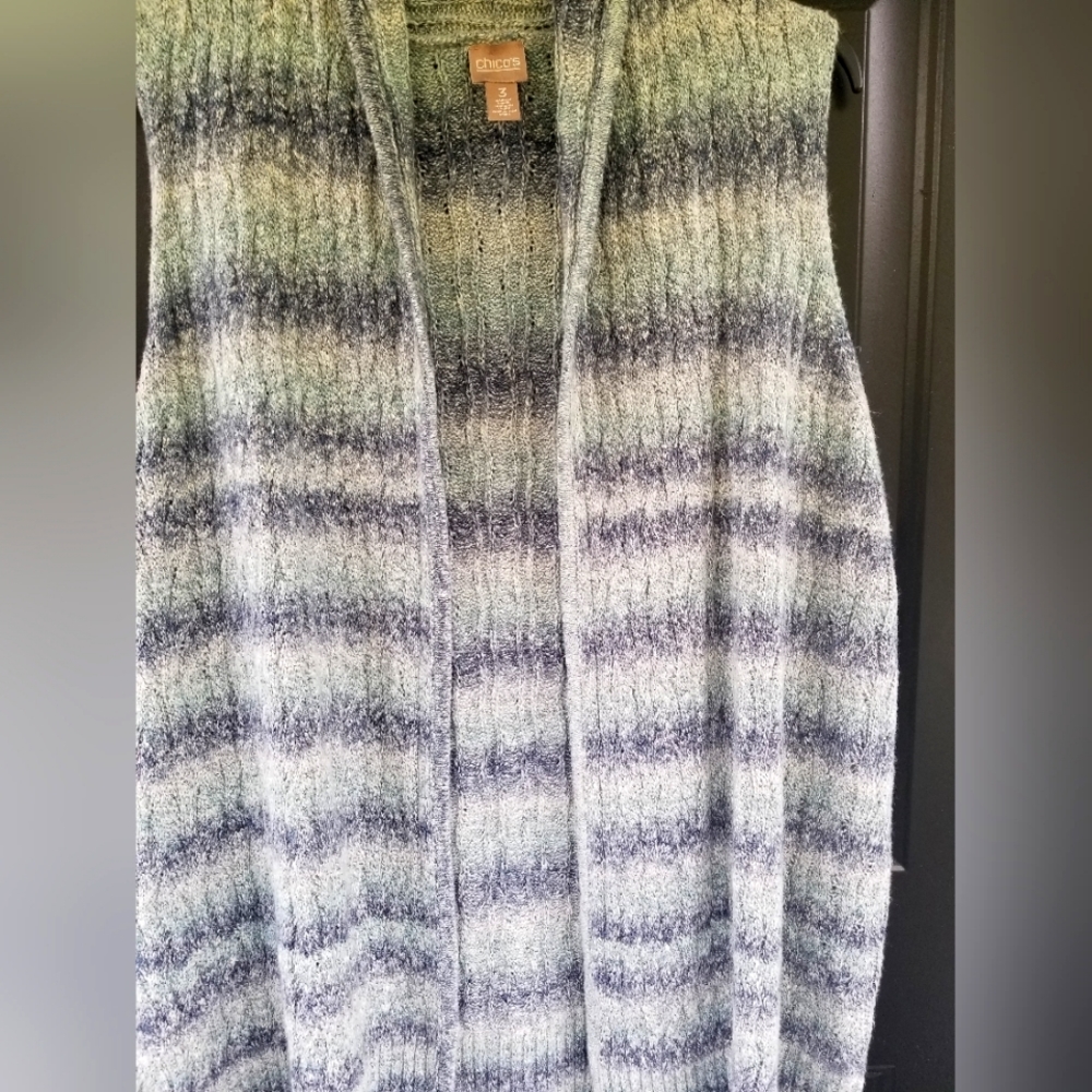 Chicos size 3 womens sleeveless long vest